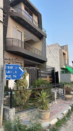 wah cantt double story  house
