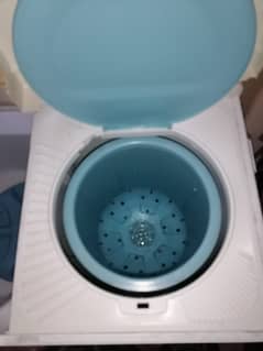 I am sale my home use dawlance washing machine