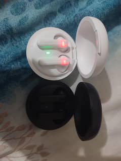 High Definition Sound Earbuds 100% Original