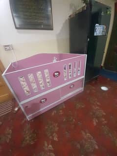 baby cot