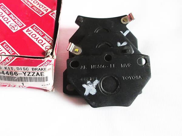 Toyota Corolla Genuine Rear Brake Pads Xli, Gli, Altis 2002 - 2008 - 0466-YZZAE