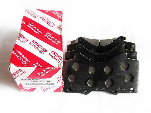 Genuine Front Brake Pads for Toyota Land Cruiser V8 (2007-2015)