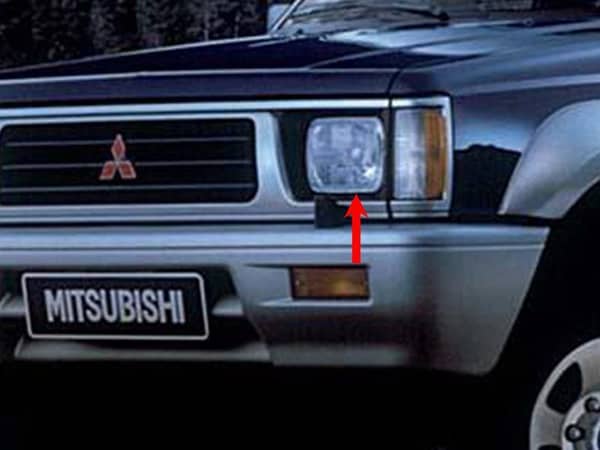 Mitsubishi L200 Pickup Head Lamp 1998 - 1 Pc LH