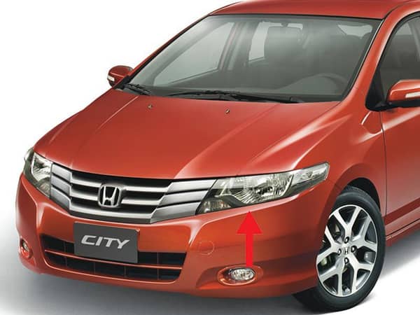 Honda City 2009-2015 Left Side TYC Head Lamp - 1 Piece