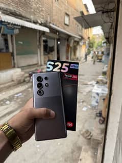I Tell S25 ultra one month use