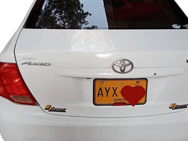 Toyota Corolla Axio 2006-2012 Bonnet Insulator for Heat and Sound Protection with Installation Clips