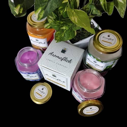Customized Scented Candle in Hexagonal Glass Jar with Gold Lid
