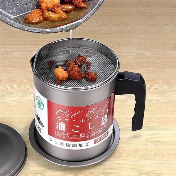 1.4L Stainless Steel Oil Filter Pot with Strainer for Frying Oil and Grease