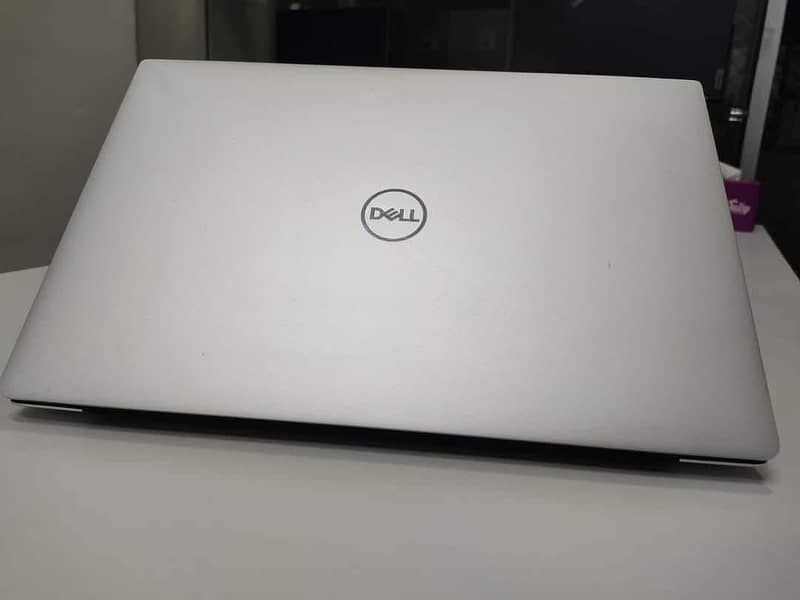 DELL XPS 13 (Core i7 10th Generation) 16/512gb NVME SSD 3