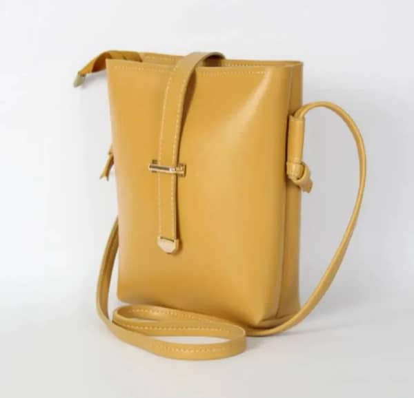 Mini Luxe Bucket Crossbody Bag for Girls – Stylish and Practical Design