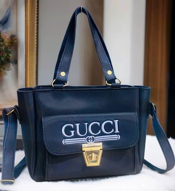 Vera Luxe Everyday Shoulder Bag – Premium Design for Daily Use