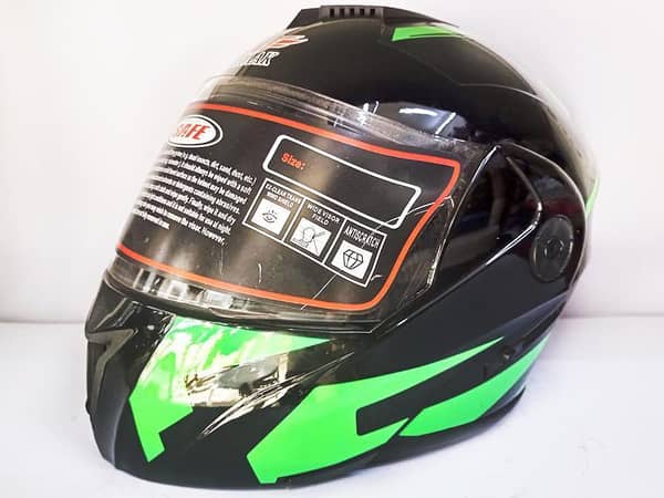 Buraak 106 Full Face Motor Cycle Helmet - Bike Helmet