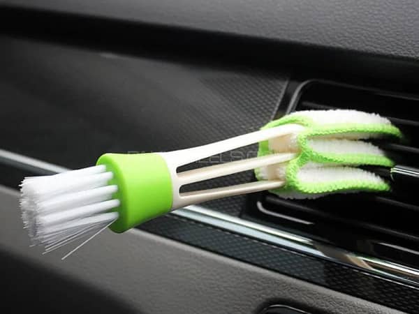Universal 2-in-1 Air Conditioning Vent and Outlet Cleaning Brush for Car Interior Detailing