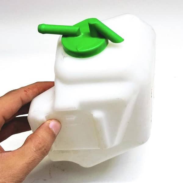 Suzuki Alto VXR Radiator Bottle 1pc white