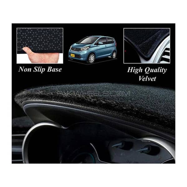 NISSAN DAYZ Dashboard Cover Mat (2013-2017) - Black Velvet