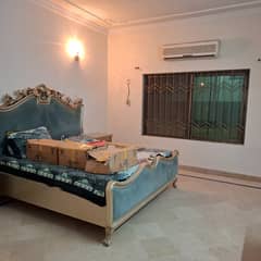 I-8 KANAL UPER PORTION 3 BED ATTACHED BATHS NEAR TO SHIFA HOSPITAL & KACHNAR PARK