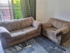 Used Sofa Set | Strong Structure | Velvet Material