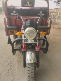 salaar rickshaw 10/10 engine. full genuine. . with steel tap . urgently