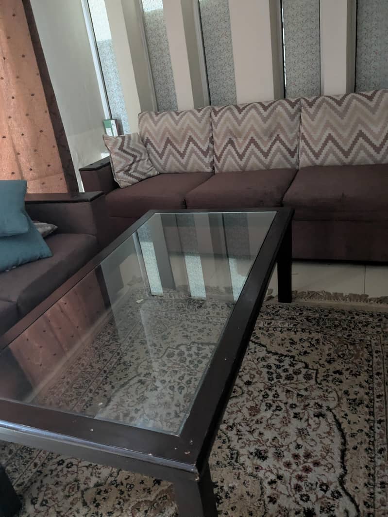 sofa set 5 seater with center table and console  chinyoti 4