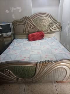 Bed with Dressing table