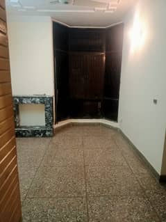 Upper Portion 5 Marla Small Family Required