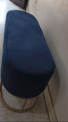 3 Seater Luxury Sprinkle Shade Wooden Stool With Steel Stand