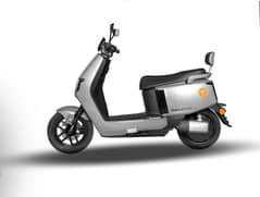 YADEA EPOCH ELECTRIC SCOOTER - BIKE - SCOOTY