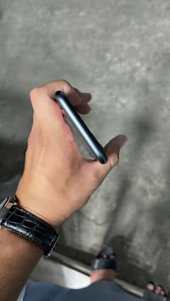 iphone 11 Non PTA (Factory Unlock)