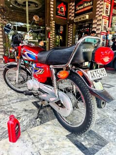 Honda CG 125 2022 Neat & Clean Totally Genuine Neat & Clean