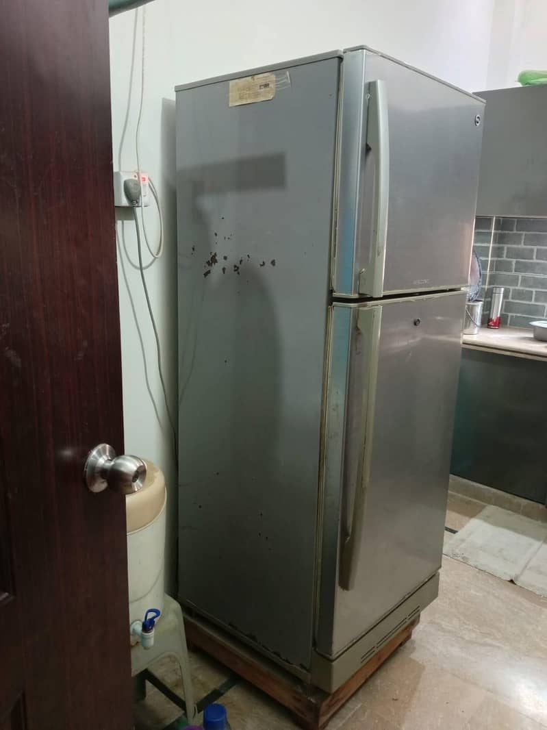 PELL FRIDGE 0