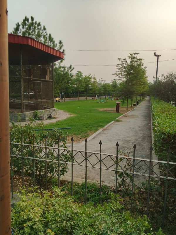 5 Marla Ideal Location Plot For Sale In Jade Extension Block Park View City Lahore 6