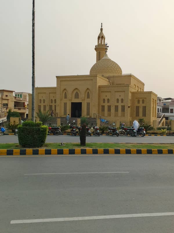 5 Marla Plot Full Possession Paid With Transfer Free Plot For Sale In Sapphire Block Park View City Lahore 16