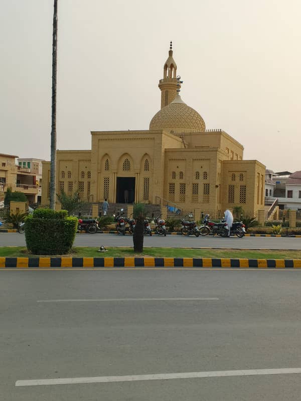 5 Marla Plot Full Possession Paid With Transfer Free Plot For Sale In Sapphire Block Park View City Lahore 17
