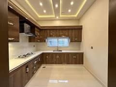 1 kanal Upper Portion Available For Rent