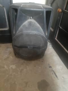 speakers mafil natt wala check krwana pry ga