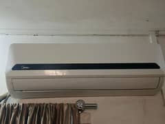 Midea invertor AC good condition no repair for sale
