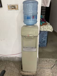 Orient dispenser with 2 Taps For Sale working condition