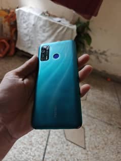 tecno spark 5pro 4/64 all ok phone