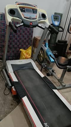 Ro tox Treadmill like new all options are working