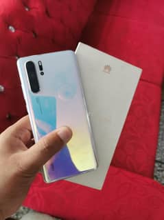 huawei p30 pro with box charger