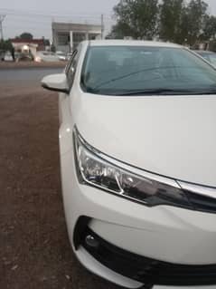 Toyota Corolla gli automatic super white
