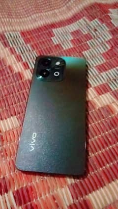 vivo y28