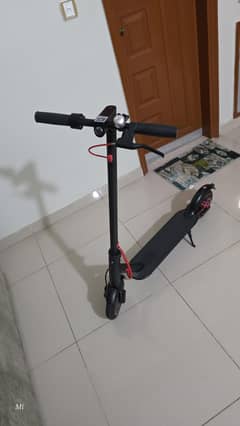 E scooter kids Scotty