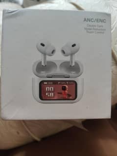 new headphones slightly used 10/10 condition