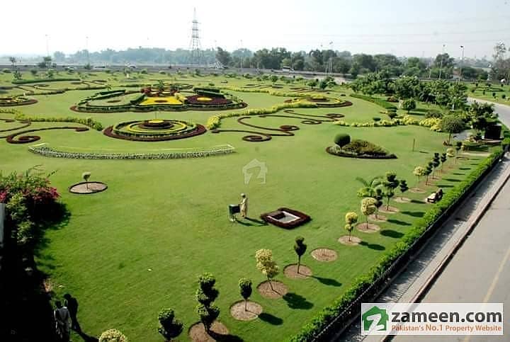 10 Marla Developed Possession Plot For Sale In Gulberg Residencia Block T 1