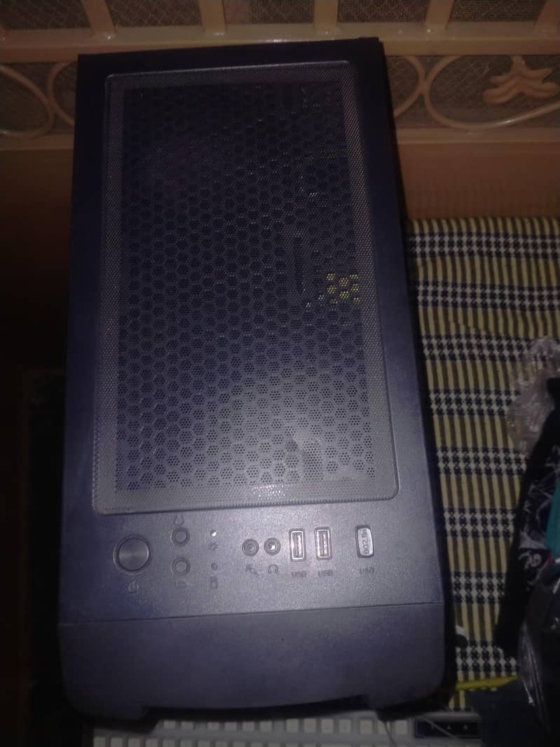 Core i5 4th gen with RGB Cabinet 8 GB GPU in 10/10 condition 3