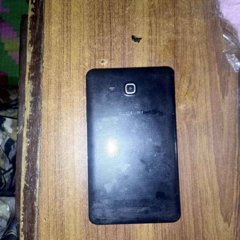 sim tab call b ho gati h data b use hota h good condition 4