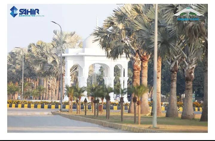 20MARLA CORNER RESIDENTIAL PLOT AVAILABLE FOR SALE AT PRIME LOCATION IN KHAYABAN-E-AMIN Q BLOCK 15