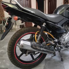YBR 125  9/10 condition