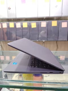 Dell Vostro 3400 core 15 / 11th genreation open box laptop
